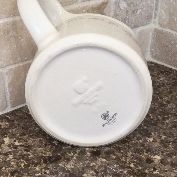 Vintage Pfaltzgraff Trousseau Gravy Boat - Picture 5 of 6